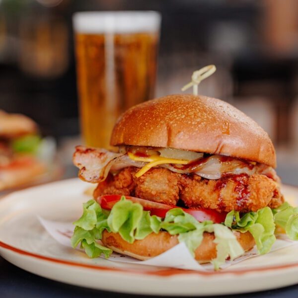 5 Best Bars for a Quiet Pint in Queenstown