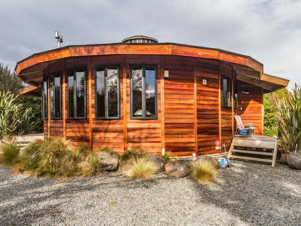 10 Unique Accommodations in the North Island