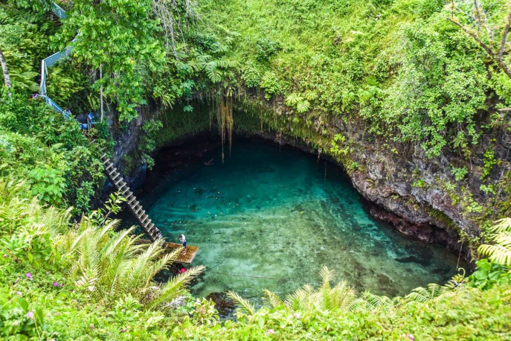 10 Countries Easy to Visit from New Zealand