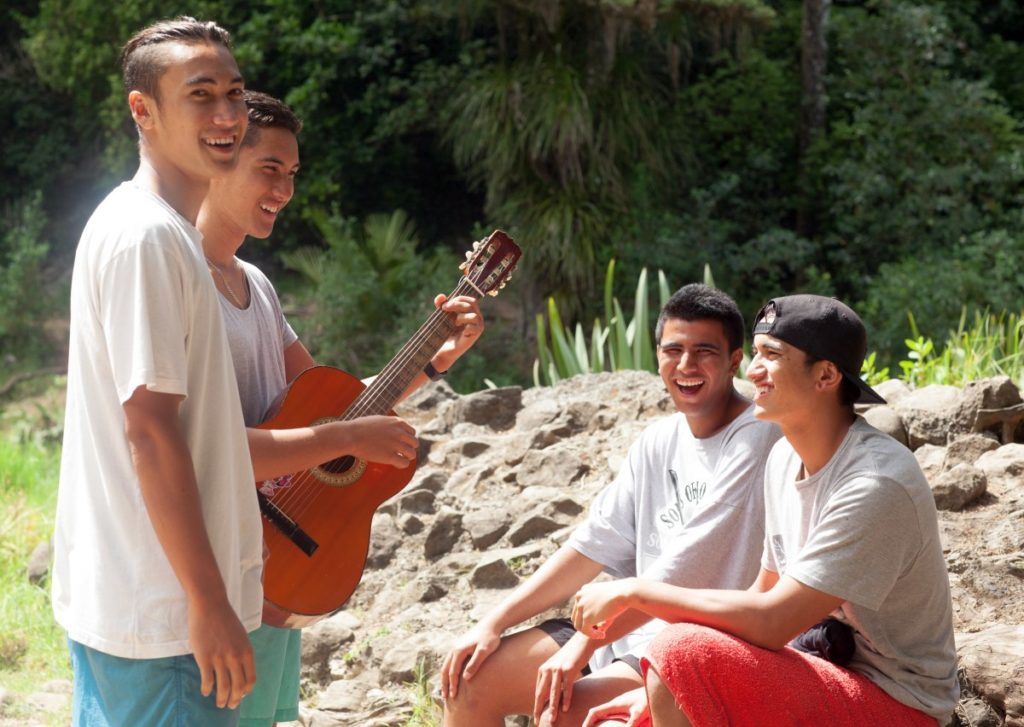 10 Ways to Not Look Like a Tourist in New Zealand