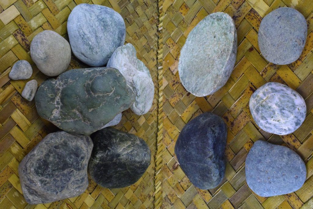 10 Tips to Find Greenstone in Hokitika NZ Pocket Guide