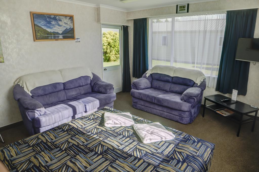 Parklands Motel