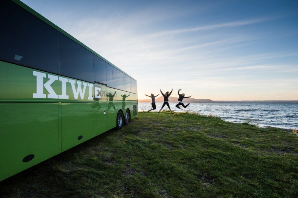 Hop-On Hop-Off Buses in New Zealand: Complete Guide + How Do They Work