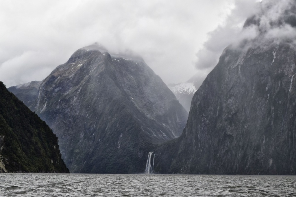 Month-by-Month Guide to the Best Places to Visit in New Zealand