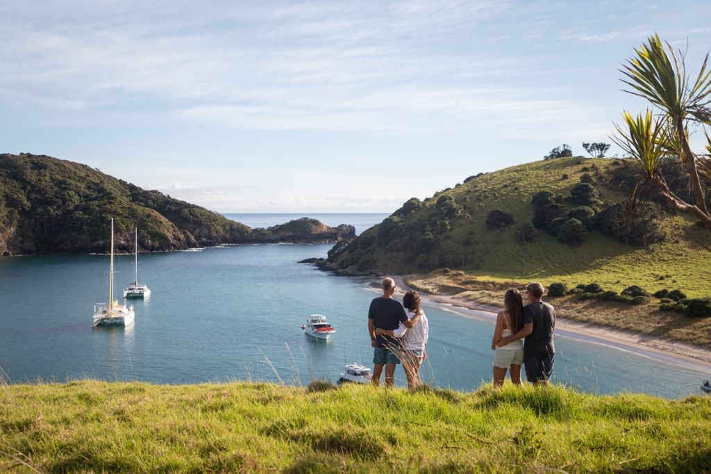 The Honeymoon Guide to the Bay of Islands