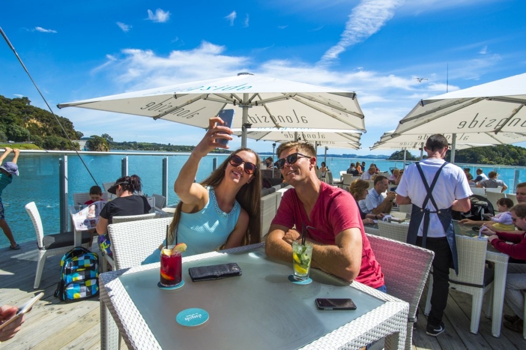 The Honeymoon Guide to the Bay of Islands