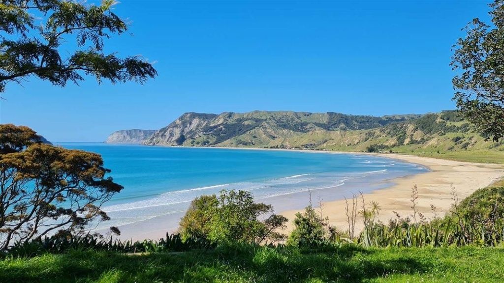 9 Best Walks Along the Pacific Coast Highway