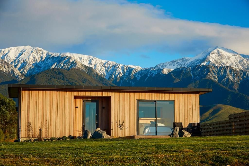 8 Best Romantic Accommodation in Kaikoura