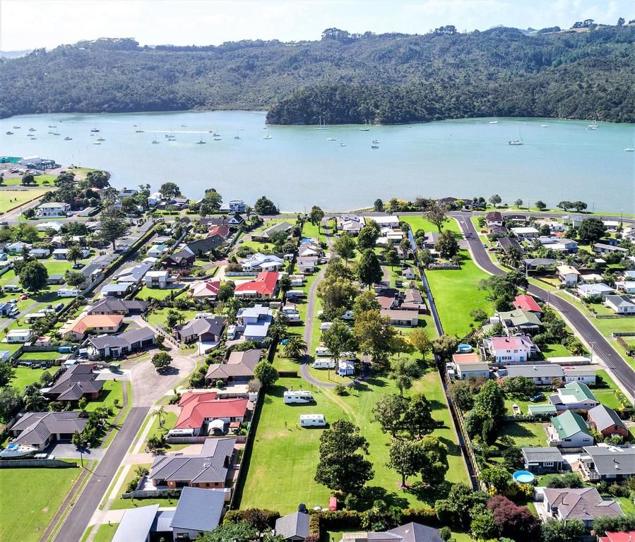 10 Best Budget Accommodation in the Coromandel