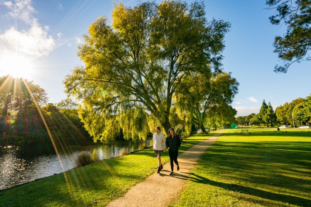 7 Romantic Activities in Palmerston North for Couples