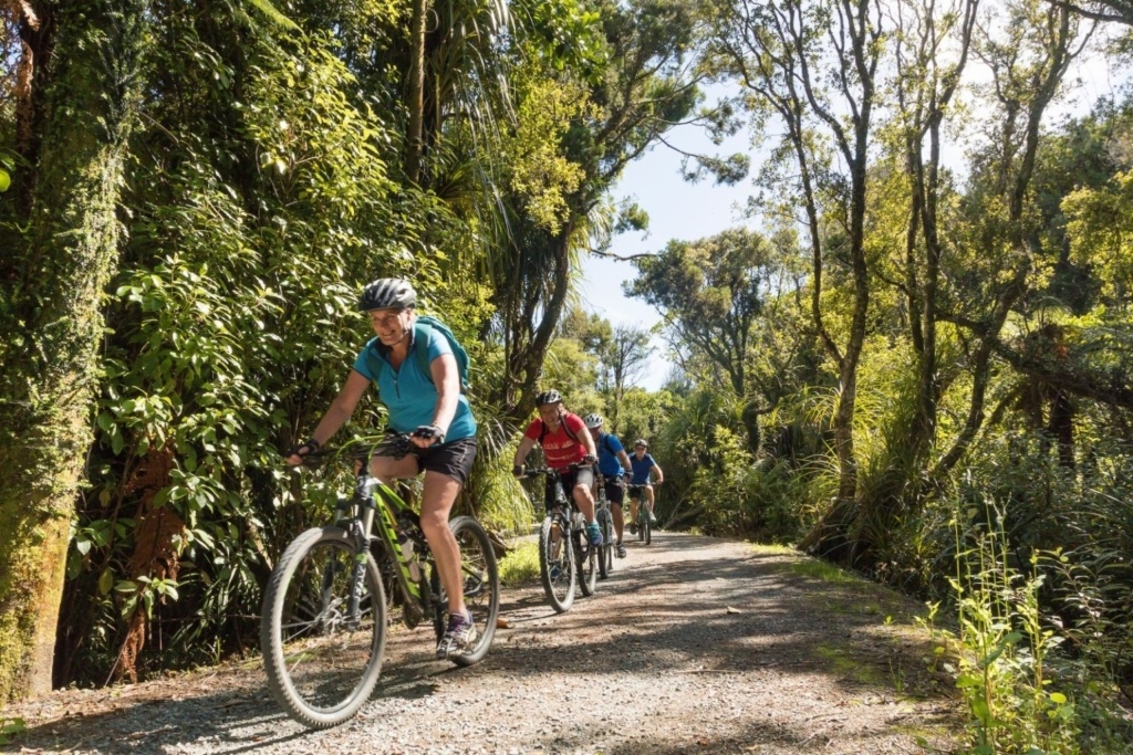 The Budget & Backpacking Guide to Greymouth