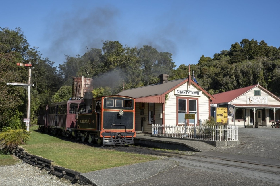 The Travel Guide to Greymouth on a Budget