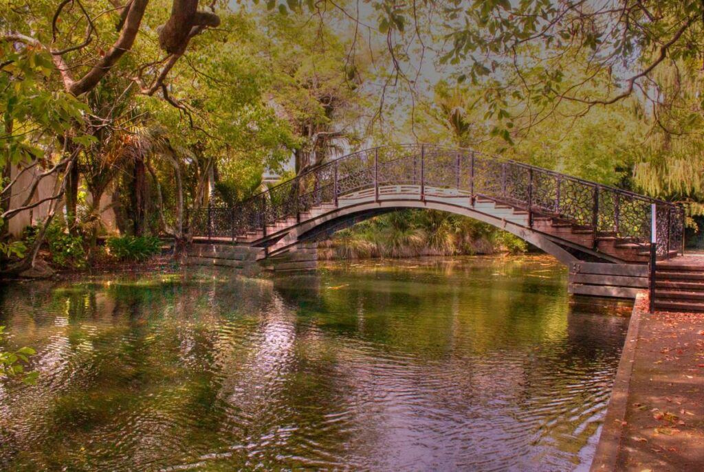 New Zealand Luxury Itinerary: Three Weeks / 21 Days