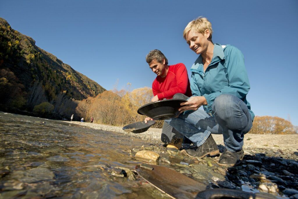 20 Most Romantic Things to Do in Queenstown for Couples
