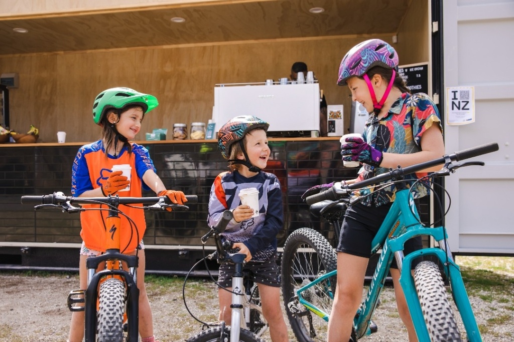 20 Things to Do in Rotorua with Kids ???? [2025]