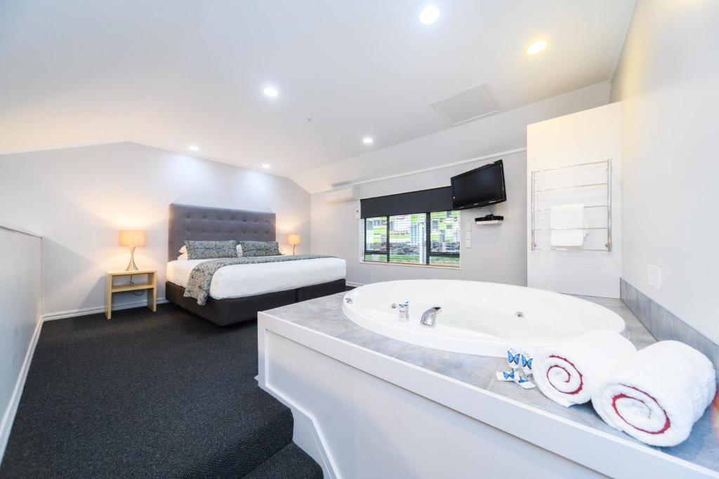 5 Best Luxury Accommodations in Palmerston North ???? [2023]