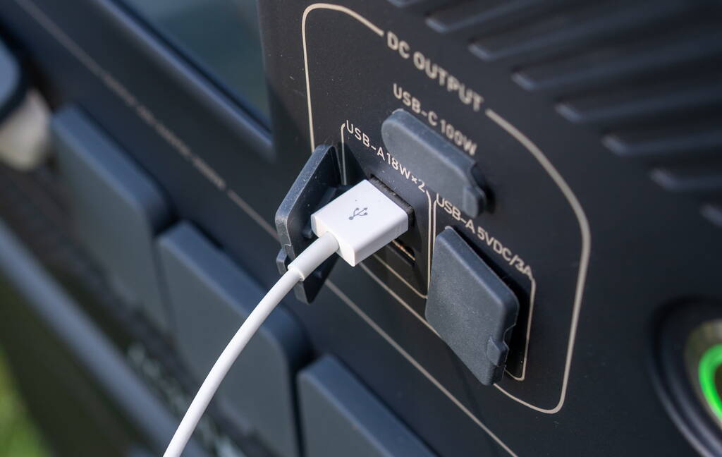 Bluetti EB3A Review: Is it Really the Best Portable Power Station?