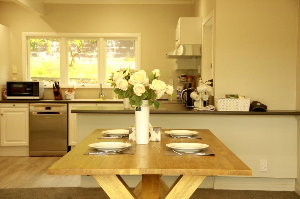 15 Best Budget Accommodations in Hamilton ???????? [2023]
