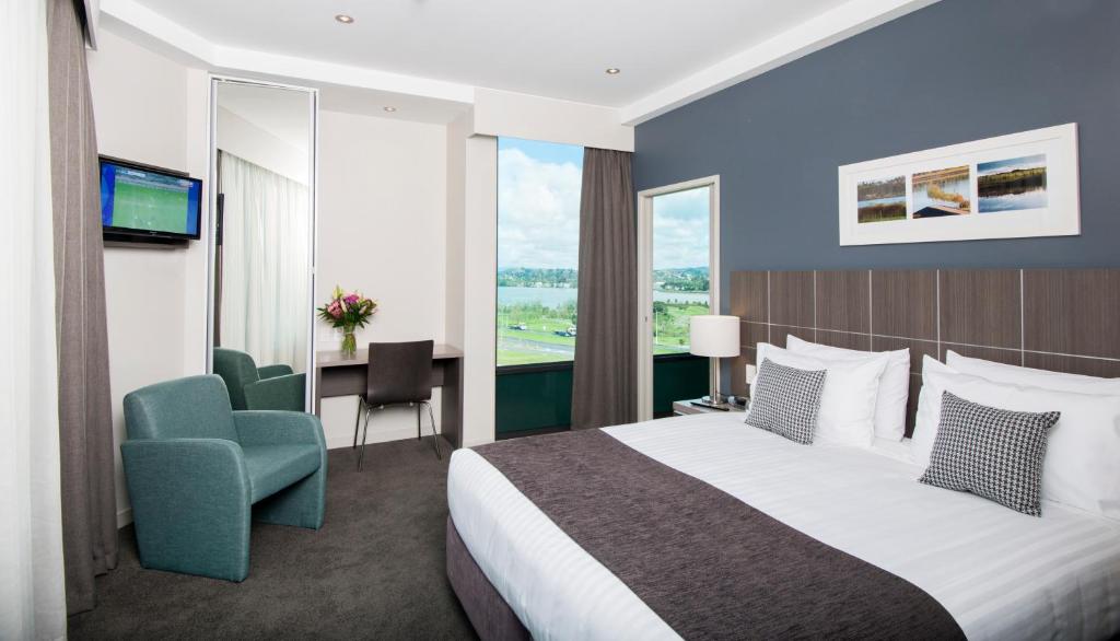 20 Most Romantic Hotels & Accommodations in Auckland