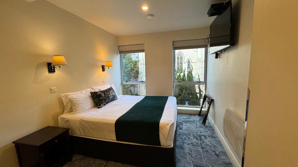 15 BEST Budget Accommodations in Wellington 🛌🏼 [2025]