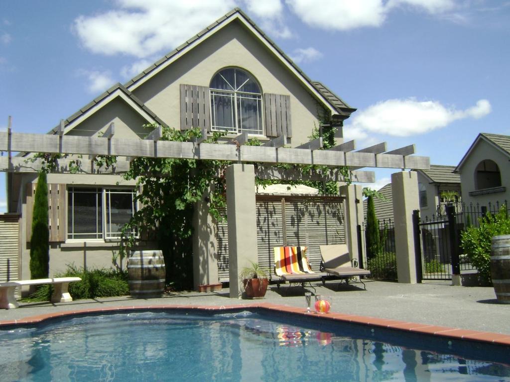 6 Best Luxury Accommodations in Whangarei ???? [2023]