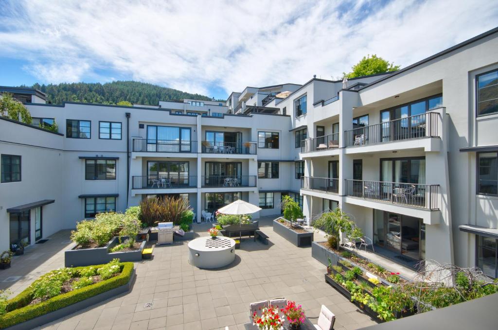 15 BEST Holiday Apartments in Queenstown ????️ [2023]