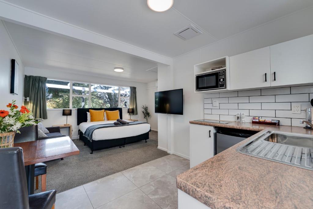 12 Best Budget Accommodations in Wanaka ???????? [2023]