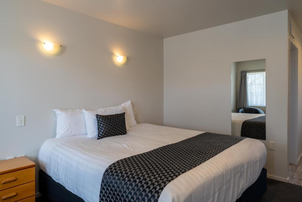 6 Best Luxury Accommodations in Greymouth 🍸 [2025]