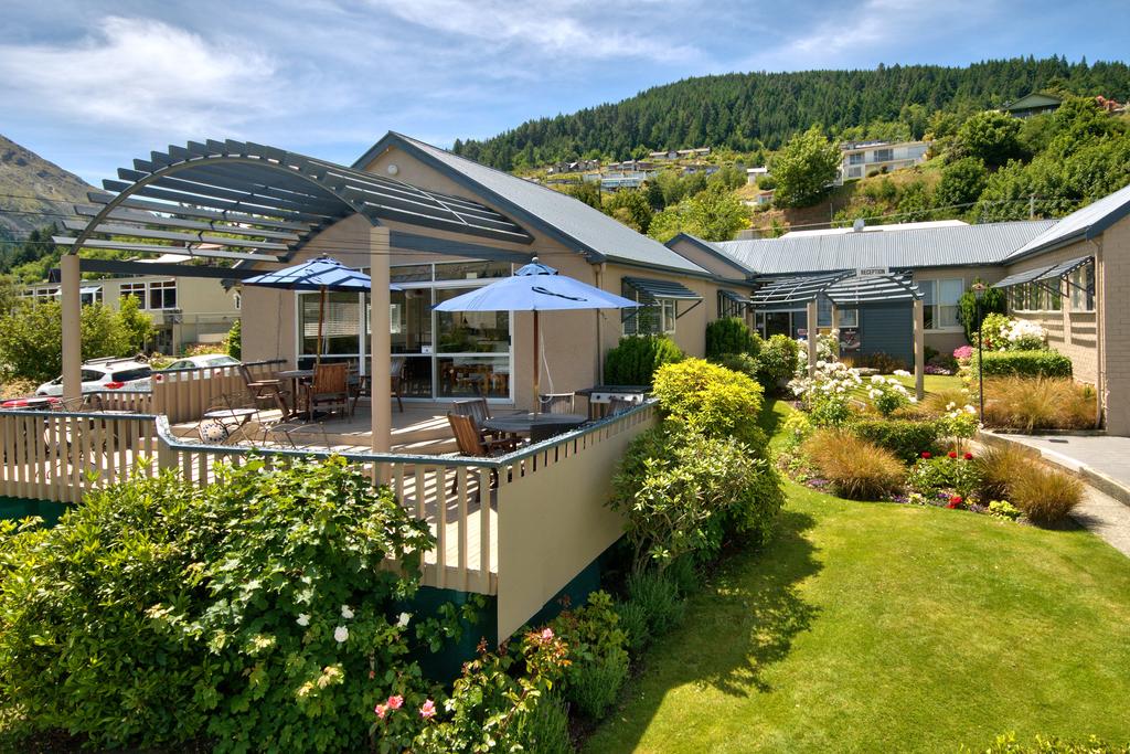 10 Best Self-Catering Accommodations in Queenstown ????️ [2023]