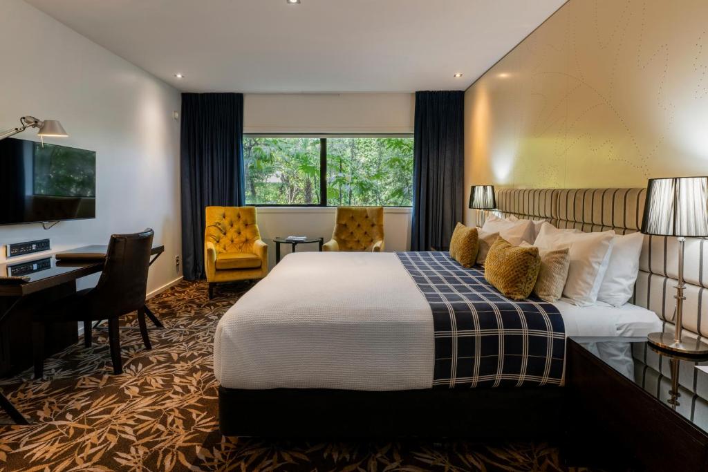 14 Most Romantic Accommodations in Christchurch ❤️ [2025]