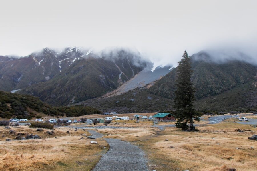 5 Best Backpacker Hostels in Mt Cook ???? [2023]
