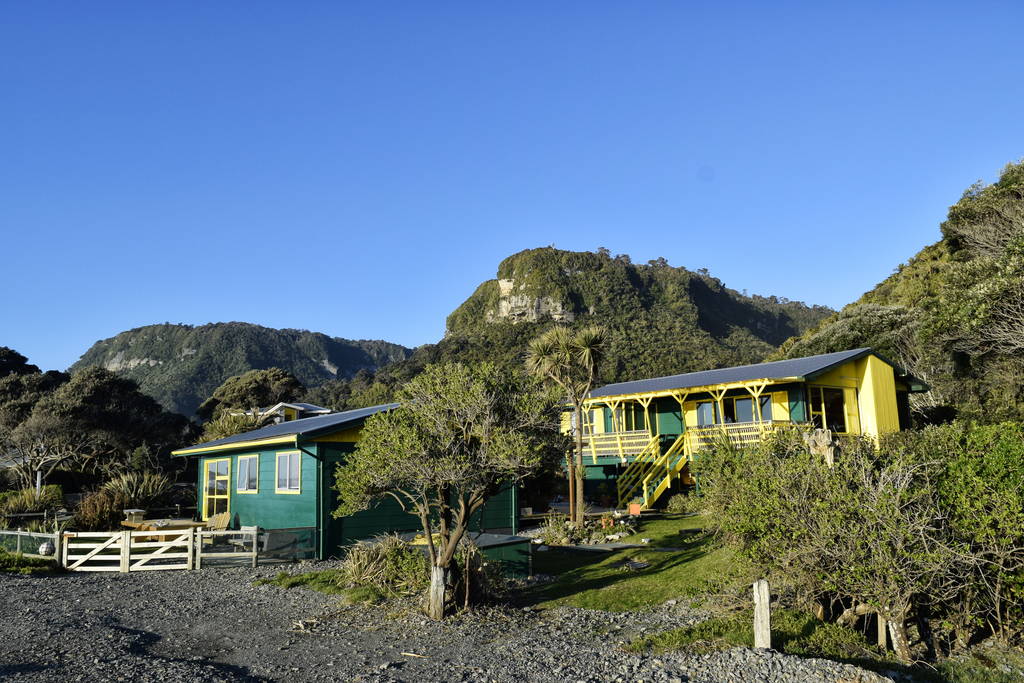 10 BEST Hostels on the South Island, New Zealand ???? [2023]