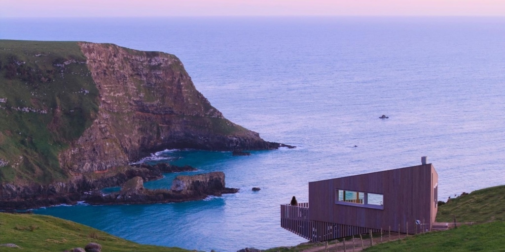 10 Most UNIQUE Accommodations on the South Island, New Zealand [2025]