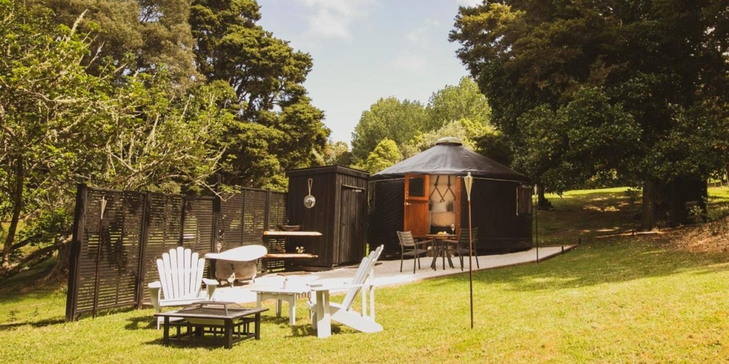 10 Most UNIQUE Accommodations on the North Island, New Zealand [2025]