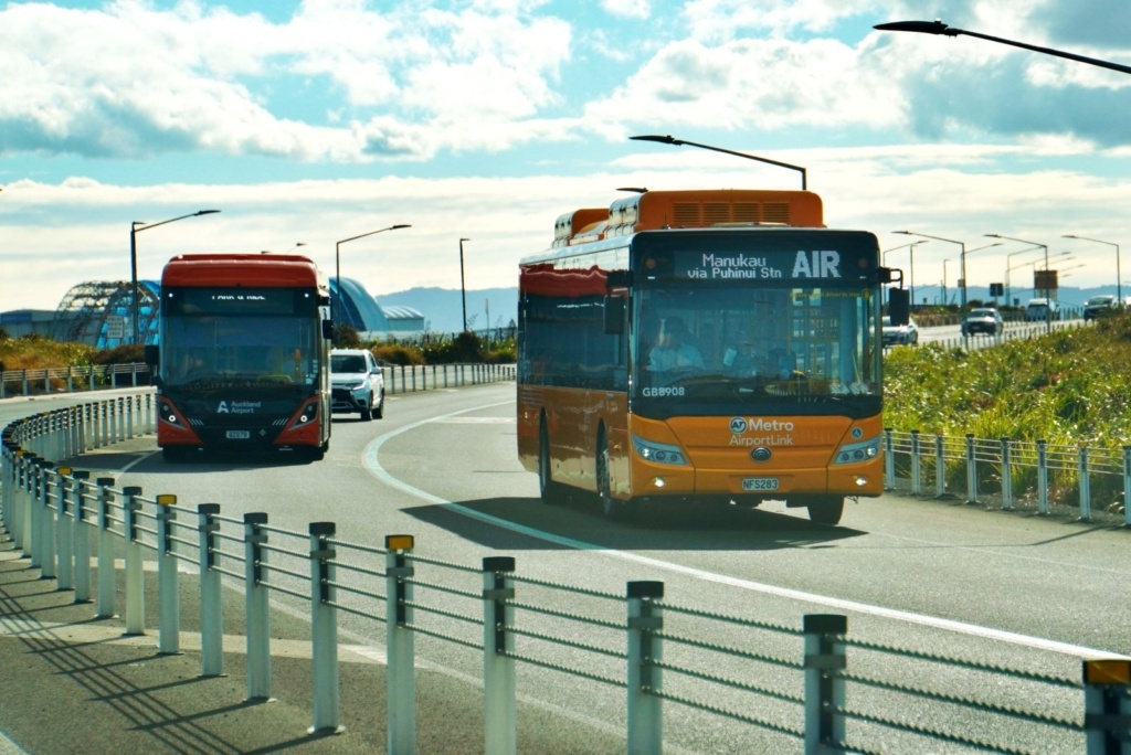 The Cheapest Airport Transfers for Auckland Airport 🚐 [2026]