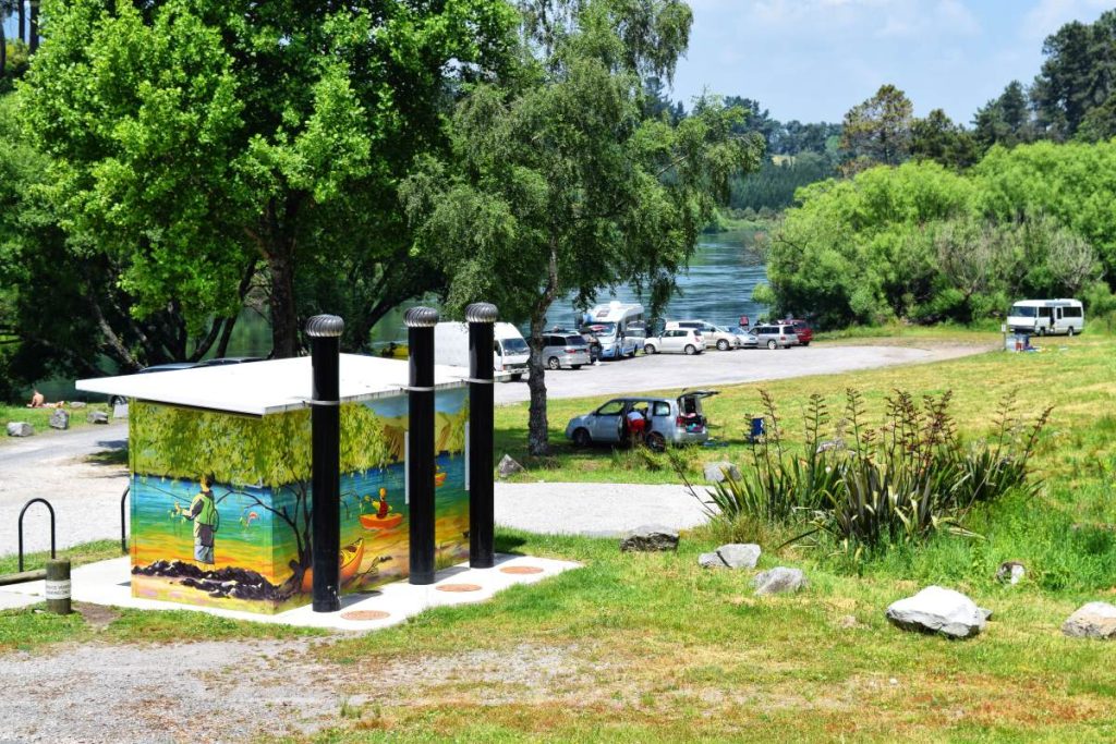 10 Ways to Save Money When Living in a Campervan