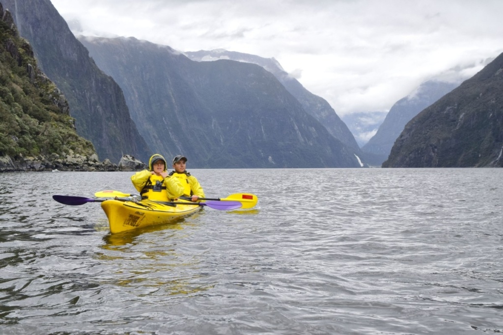 New Zealand Honeymoon & Romance Itinerary: 1 Month / 4 Weeks / 30 Days