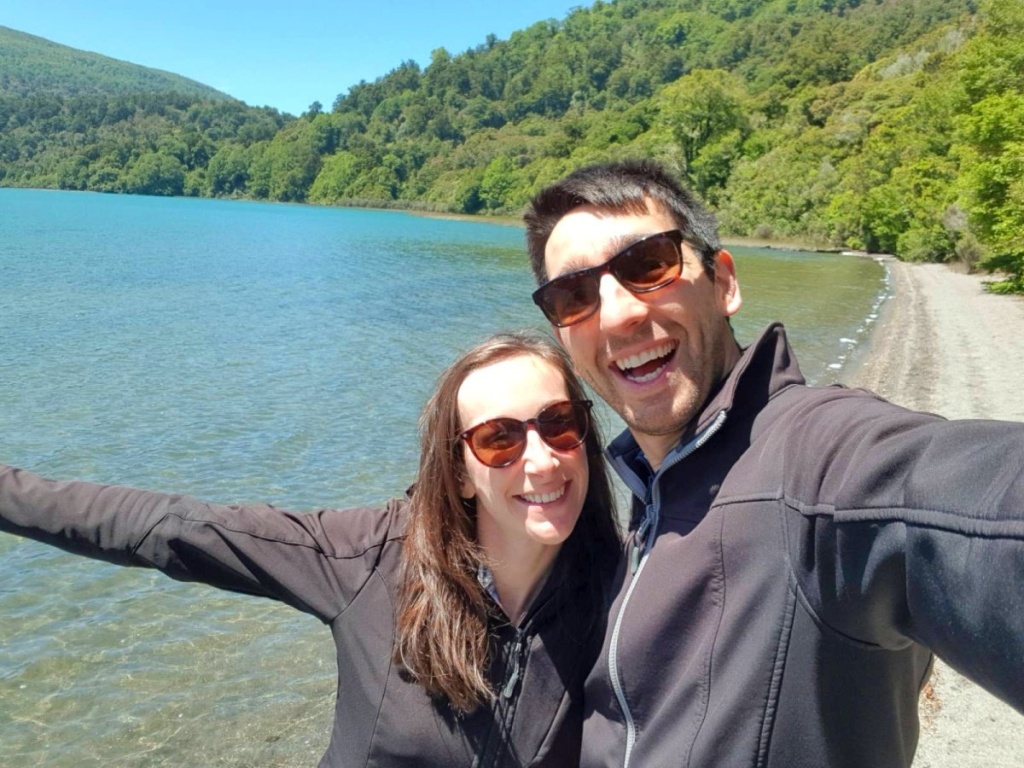 New Zealand Budget & Backpacking Itinerary: 1 Month / 4 Weeks / 30 Days