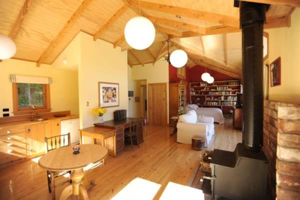 15 BEST Holiday Homes in Akaroa ???? [2023]