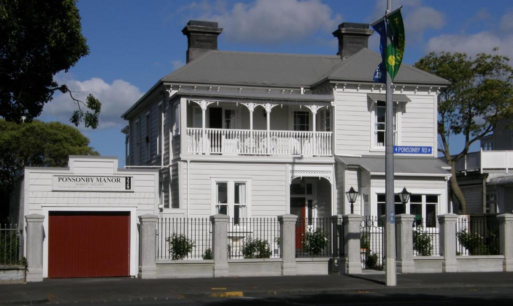 20 Best Boutique Accommodations in Auckland ????️ [2023]