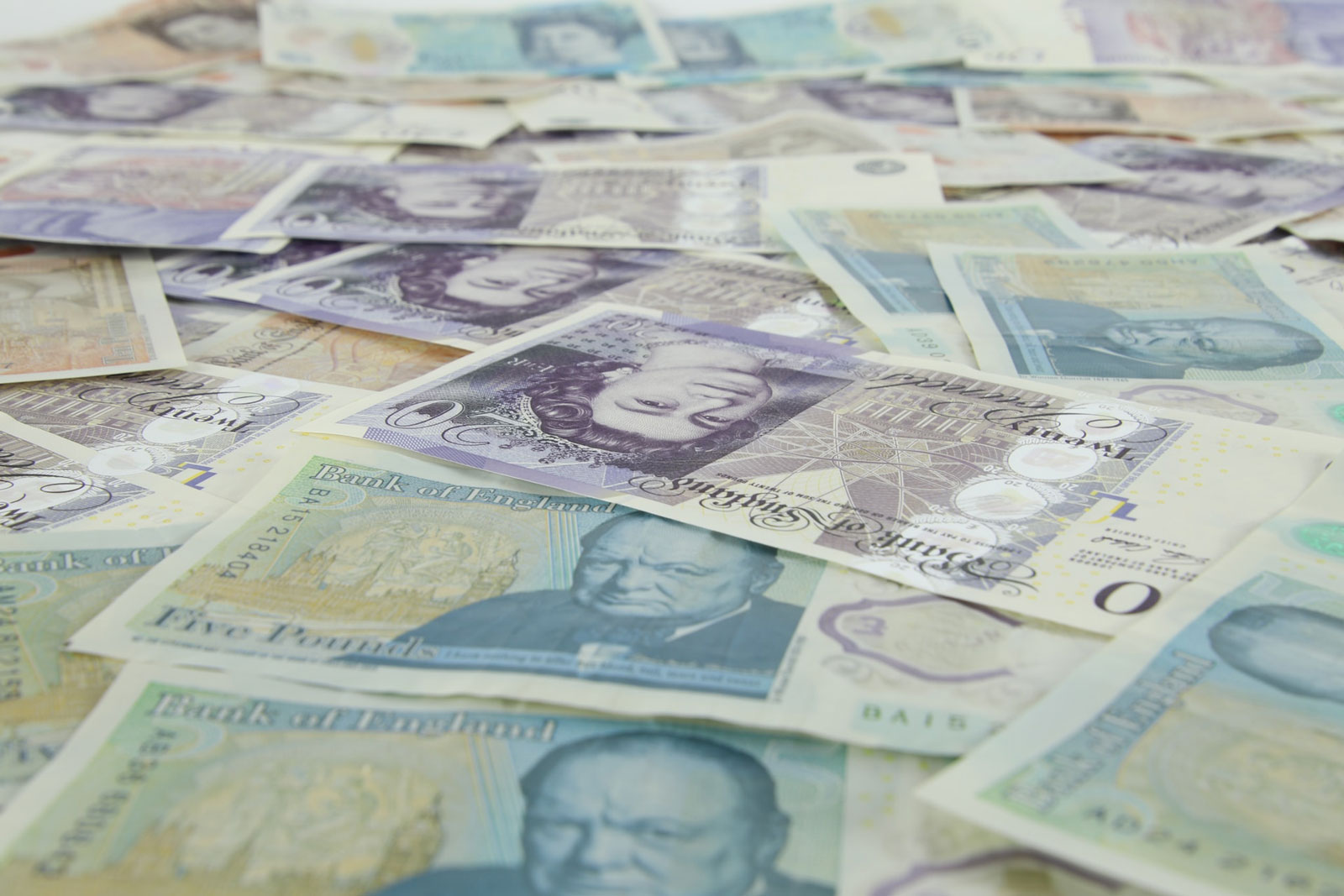 How to Send Money from New Zealand to the UK (& Vice Versa)