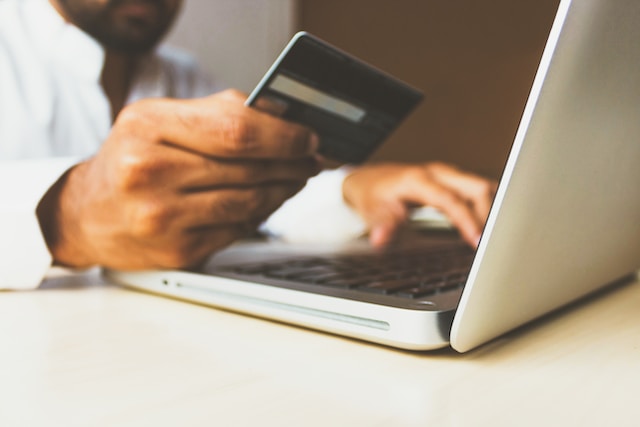 How to Send Money from New Zealand to the UK (& Vice Versa)
