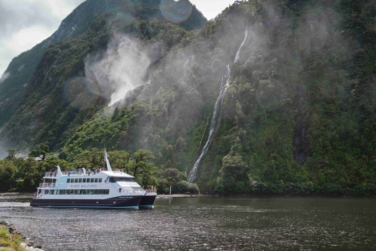 7 BEST Cruises in Milford Sound ????️ [2025]