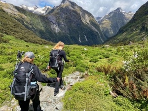 A Practical Guide to the Milford Track