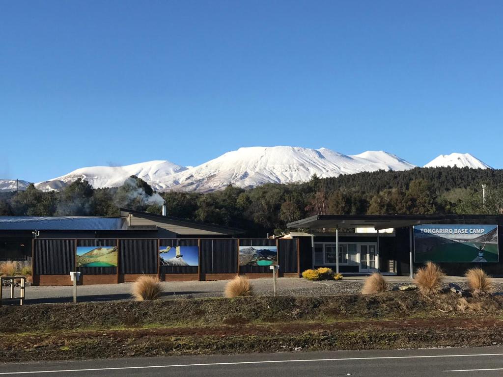 15 Best Backpacker Hostels in Tongariro National Park ???? [2025]