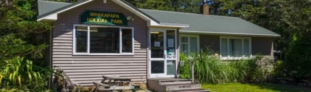 15 Best Backpacker Hostels in Tongariro National Park ???? [2025]